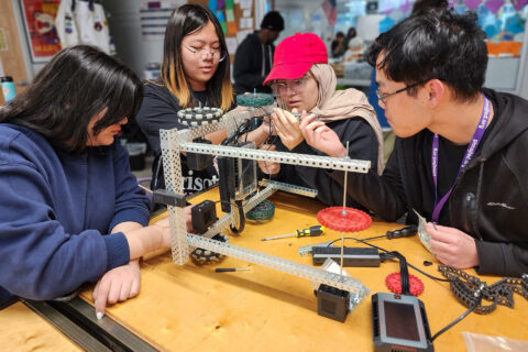 Students building robot